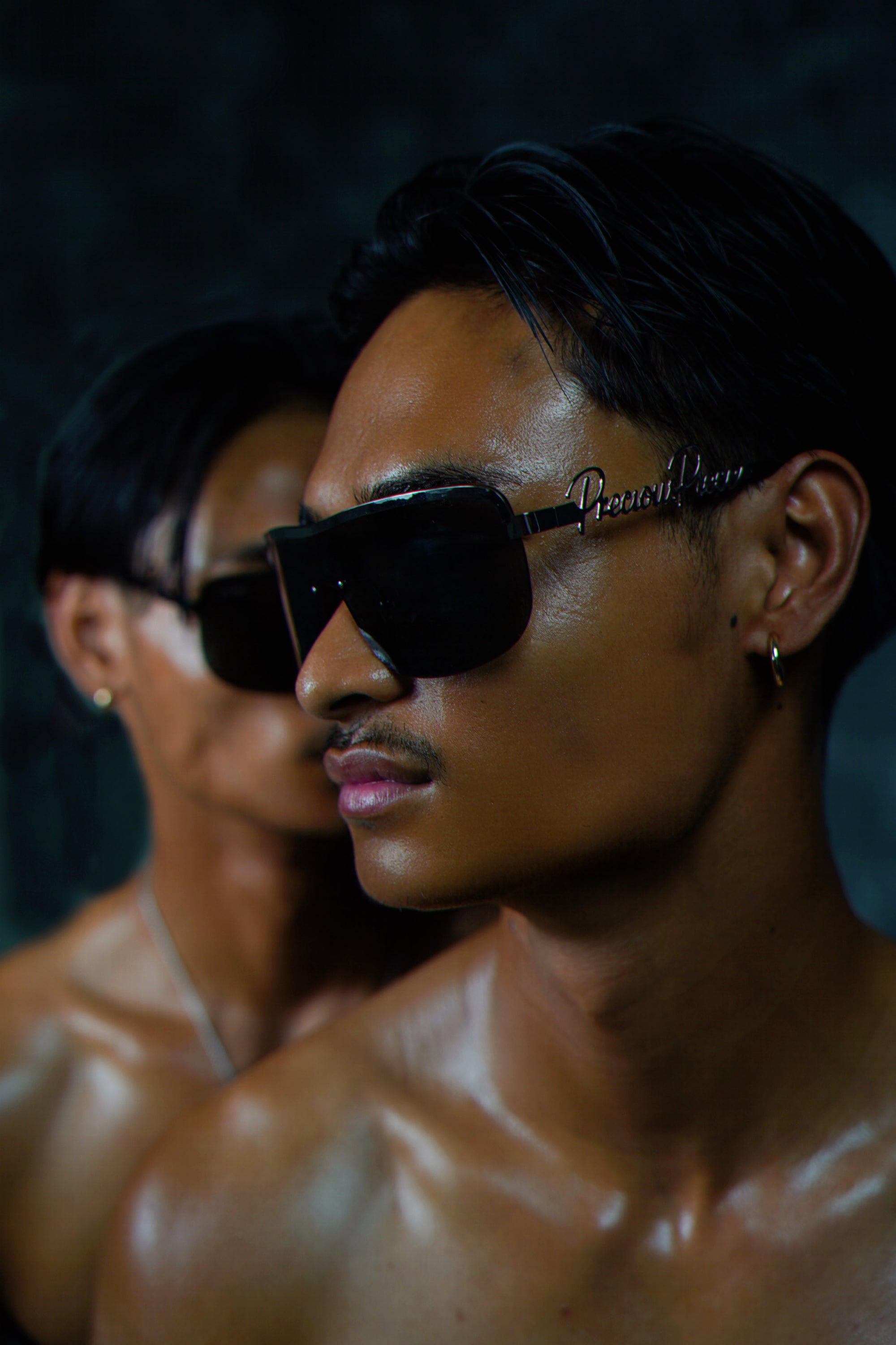 PRECIOUS PIECE -Jet Black