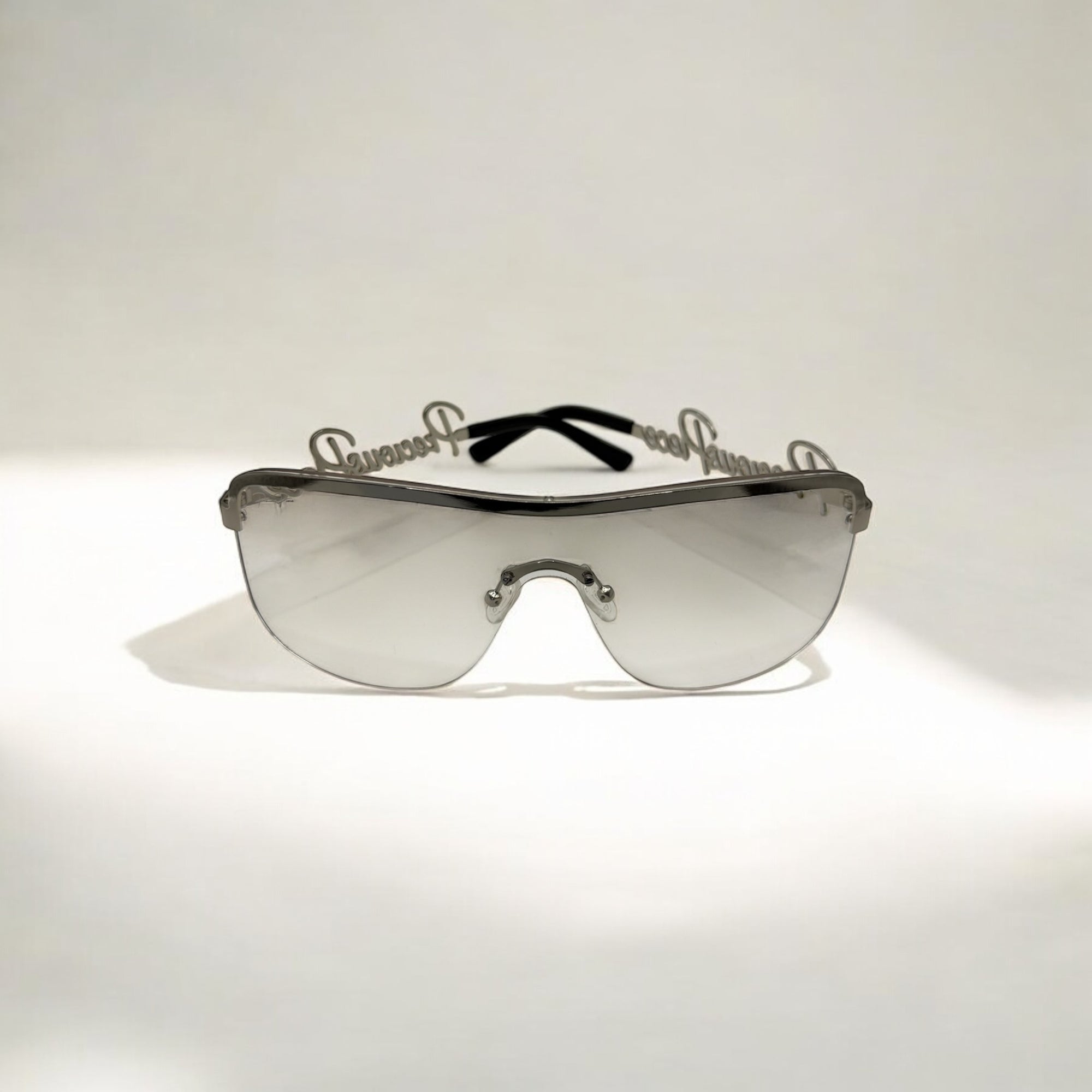 PRECIOUS PIECE - Transparent