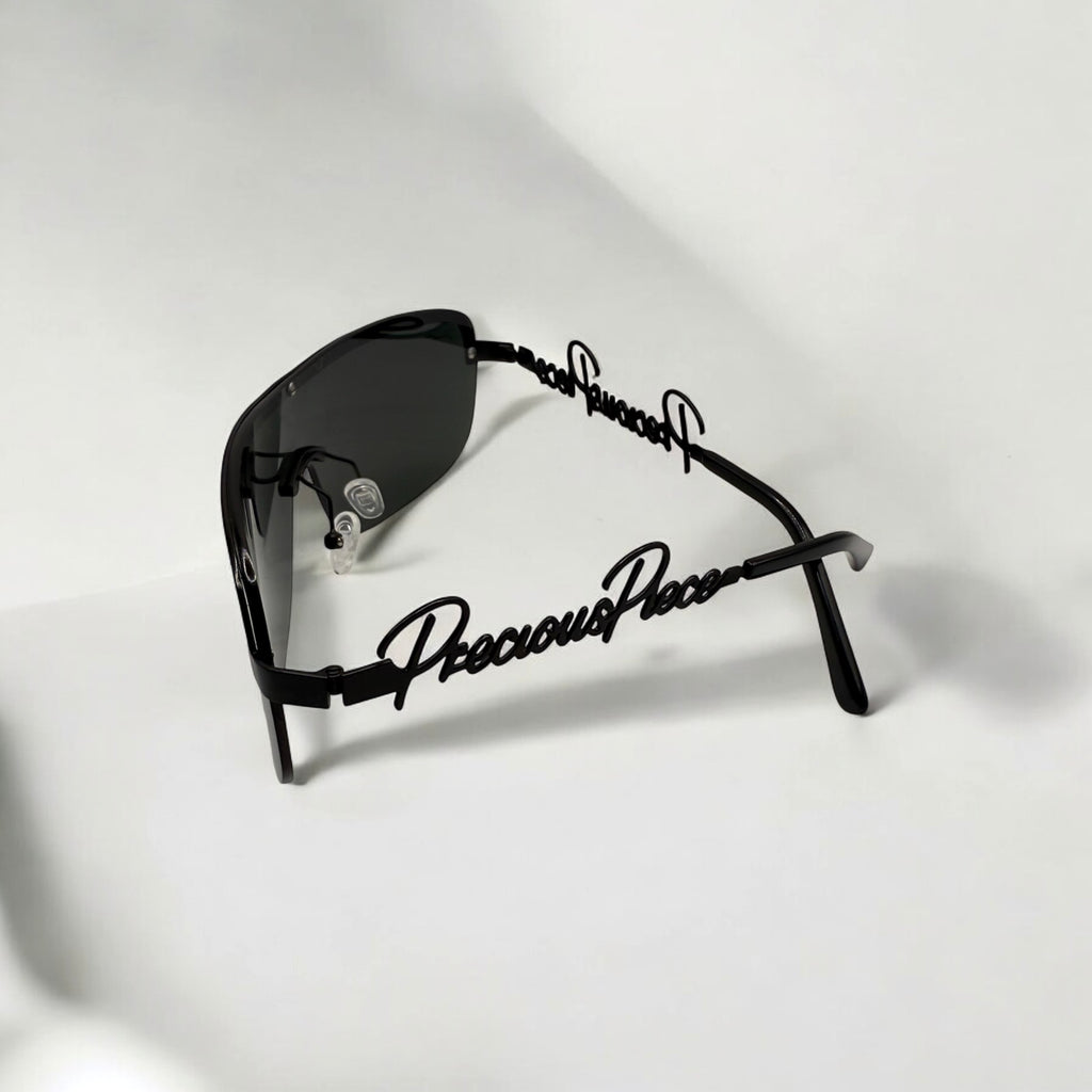 PRECIOUS PIECE -Jet Black